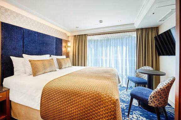 Ship accomodation